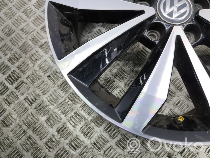 Volkswagen T-Roc Felgi aluminiowe R17 2GA601025B