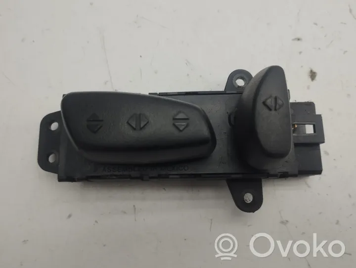 Chrysler Voyager Seat control switch 2654E