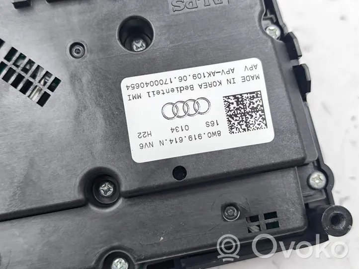 Audi A5 Console centrale, commande de multimédia l'unité principale 8W0919614N