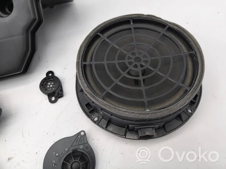 Audi A5 Audio system kit 5Q0919279