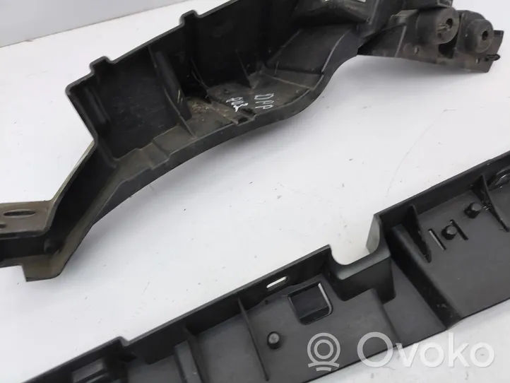 BMW i3 Fender mounting bracket 7368158