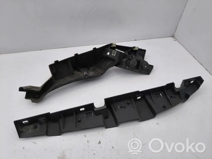 BMW i3 Fender mounting bracket 7368158