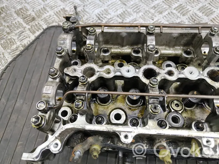 Toyota Corolla Verso AR10 Culasse moteur 42A25004