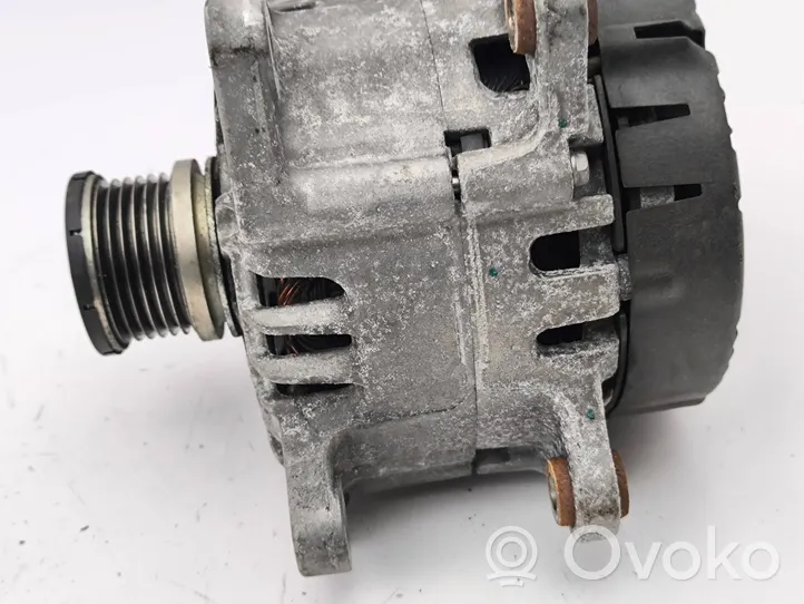 Audi A5 Ģenerators 04L903024