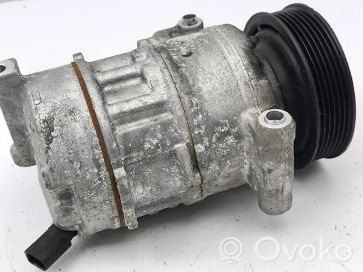 Audi A5 Kompresor / Sprężarka klimatyzacji A/C 8W5816803