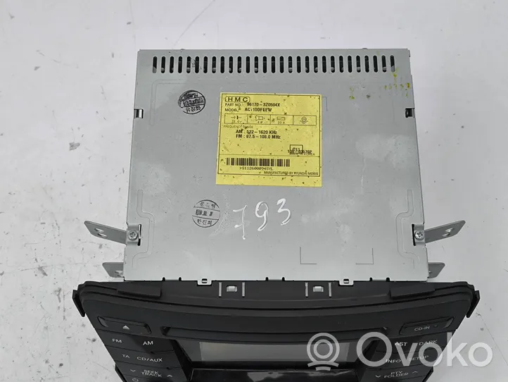 Hyundai i40 Radio / CD/DVD atskaņotājs / navigācija 961703Z0504X