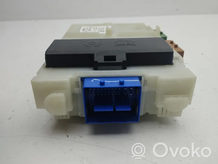 Volvo S80 Sulakemoduuli 30765876AC