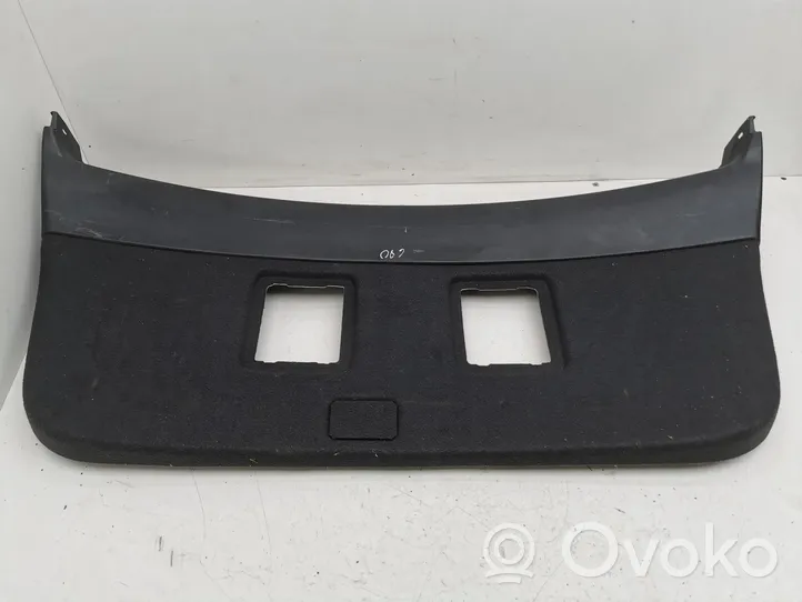 Toyota Avensis T250 Rivestimento portellone posteriore/bagagliaio 677500507070B0