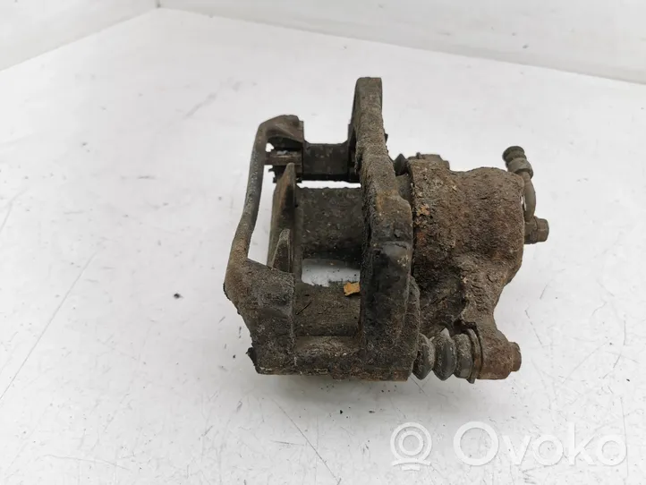 Honda CR-V Front brake caliper 