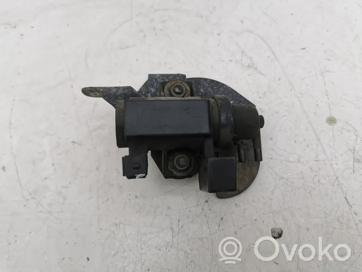 BMW 5 E39 Electrovanne Soupape de Sûreté / Dépression 70057903