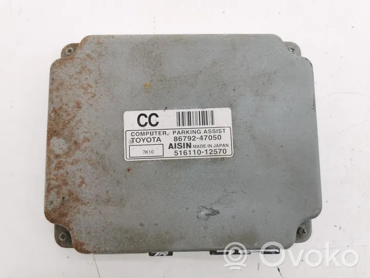 Toyota Prius (XW20) Pysäköintitutkan (PCD) ohjainlaite/moduuli 8679247050