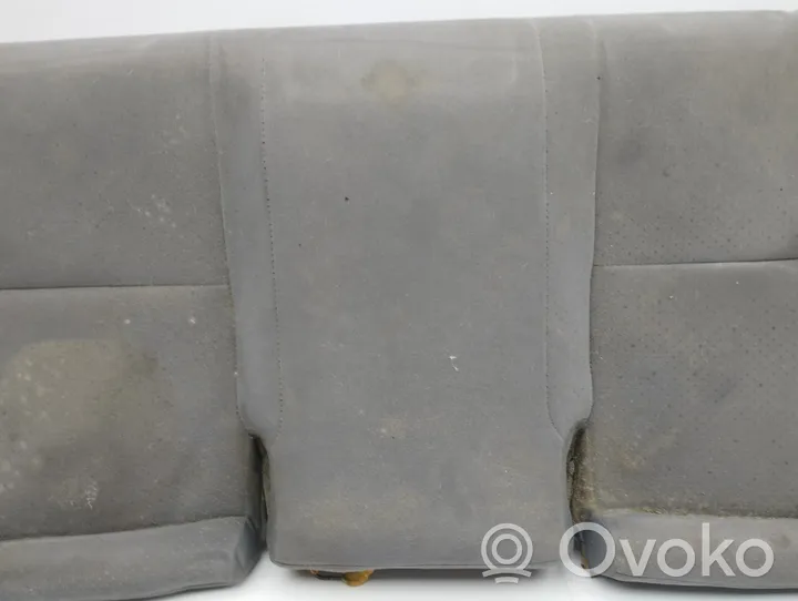 Toyota Prius (XW20) Asiento trasero 