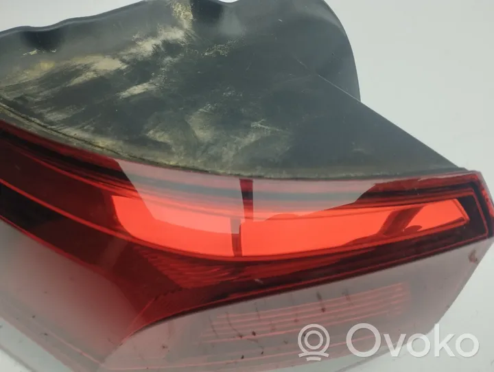 Volkswagen Golf VIII Rear/tail lights 5H0945095C