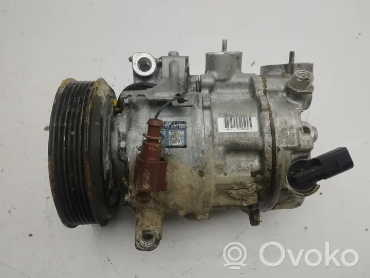 Volkswagen Golf VIII Compressore aria condizionata (A/C) (pompa) 5WA816803A