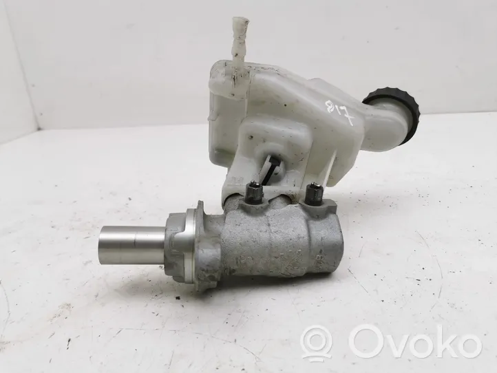 Peugeot 3008 II Master brake cylinder 9807687080