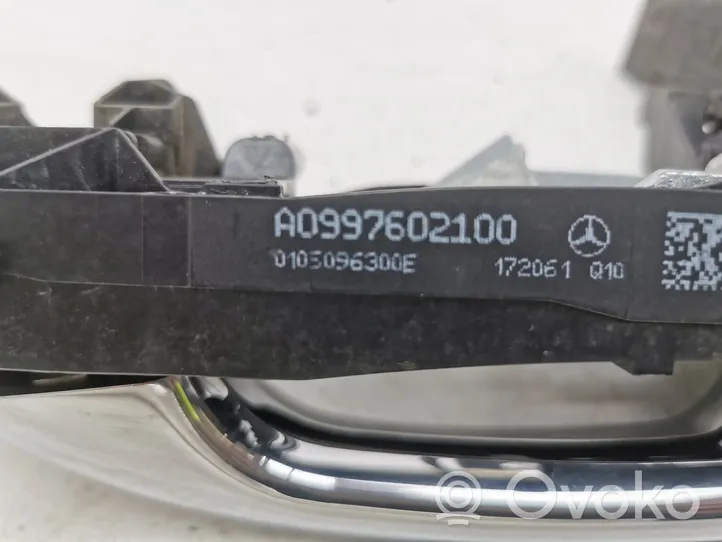 Mercedes-Benz E W213 Klamka zewnętrzna drzwi przednich A0997602100