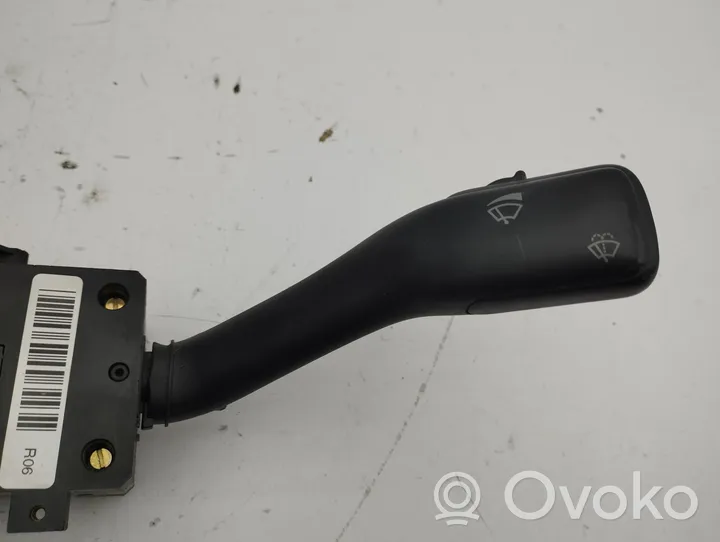 Audi A2 Wiper turn signal indicator stalk/switch 8L0953513G