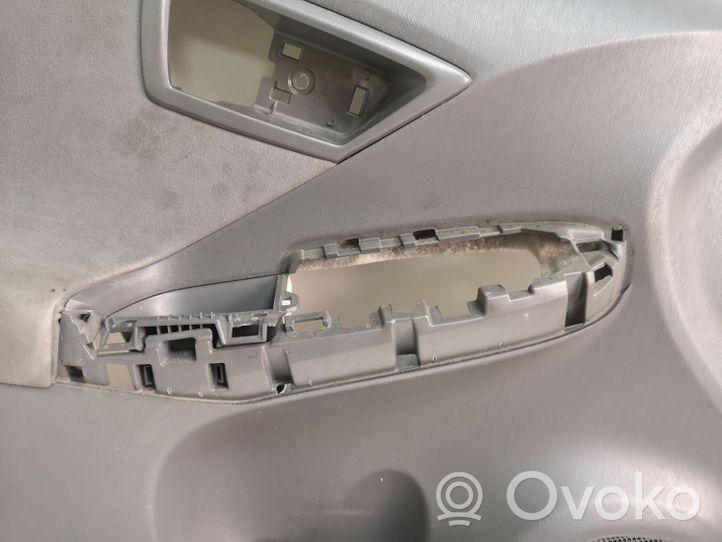 Toyota Prius (XW30) Apmušimas priekinių durų (obšifke) 