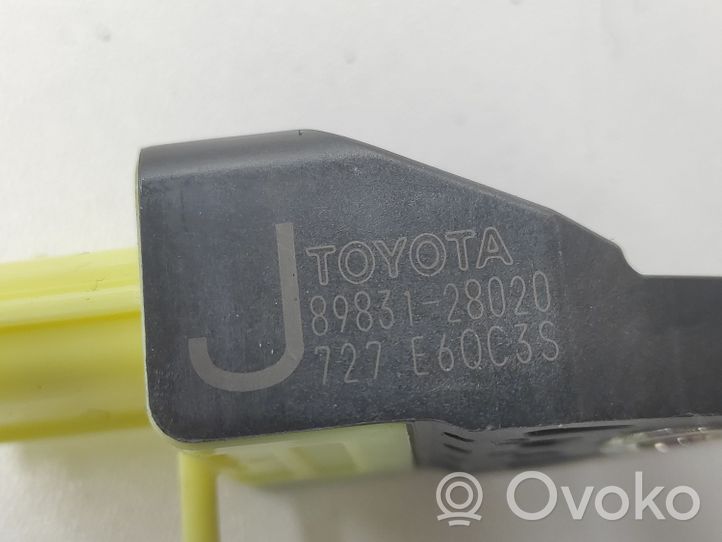 Lexus CT 200H Czujnik uderzenia Airbag 8983128020