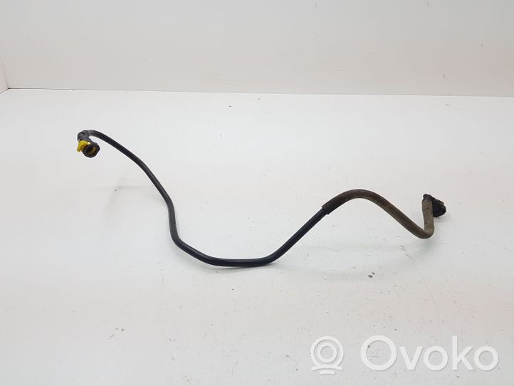 Chevrolet Captiva Fuel line/pipe/hose 