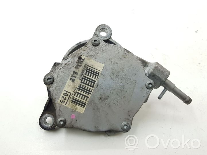 Toyota Auris E180 Alipainepumppu 05260923