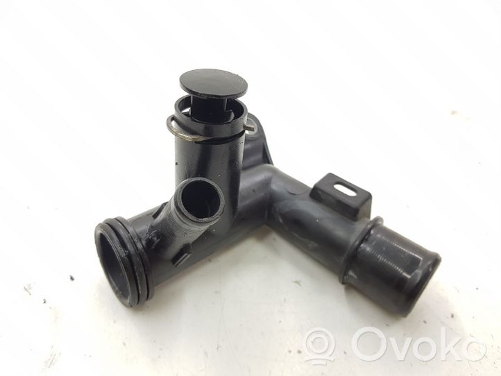 Peugeot 2008 I Tuyau de liquide de refroidissement moteur 9671124980