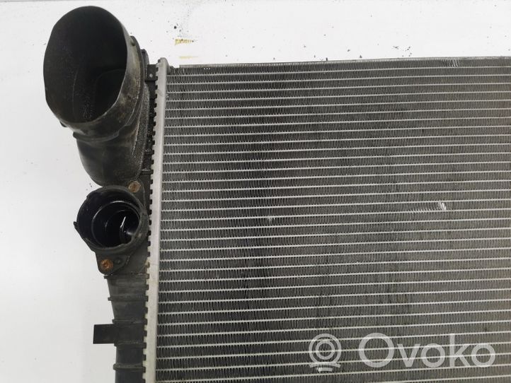 Mercedes-Benz CLS C219 Radiateur de refroidissement A2115003402