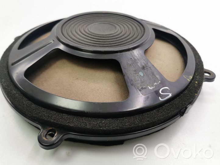 Maserati Quattroporte Enceinte subwoofer 197503