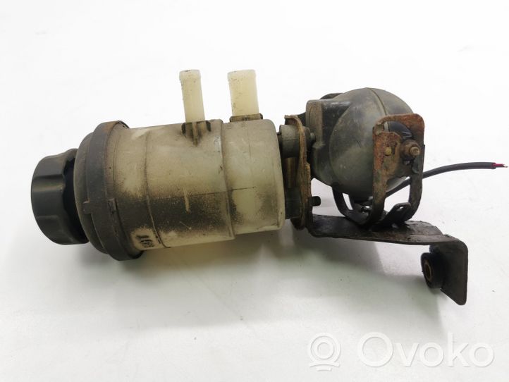 KIA Sorento Serbatoio/vaschetta del liquido del servosterzo 571503E100