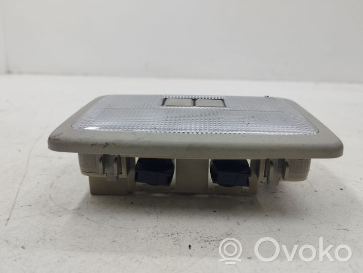 Opel Antara Luz del asiento trasero 