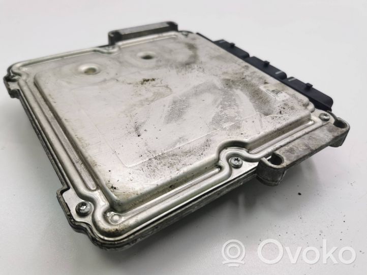 Citroen C-Crosser Calculateur moteur ECU 9665465280