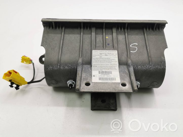 Chrysler Voyager Airbag de passager P04680889AD