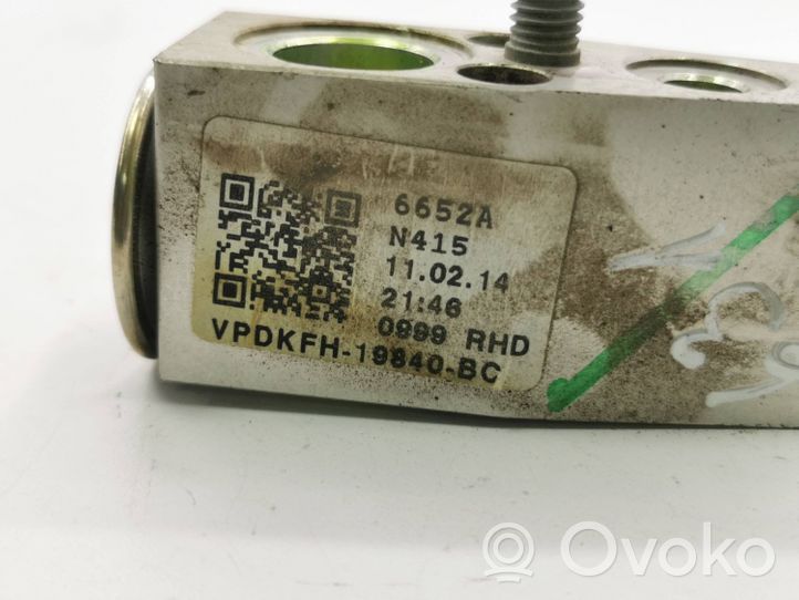 Ford Kuga II Air conditioning (A/C) expansion valve DV6N19849AA