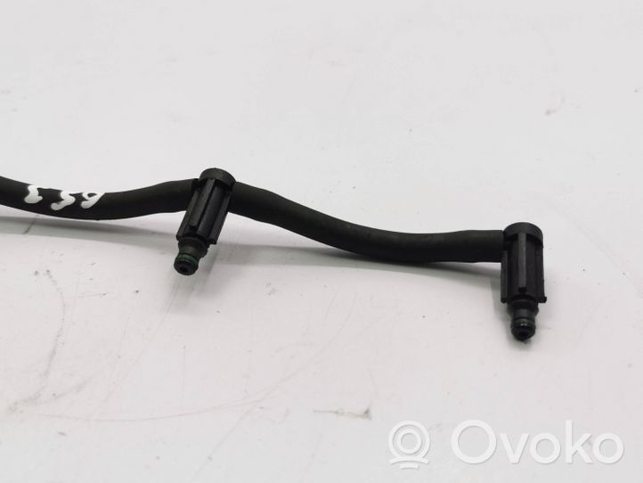 Volvo V50 Linea/tubo flessibile di ritorno del carburante 