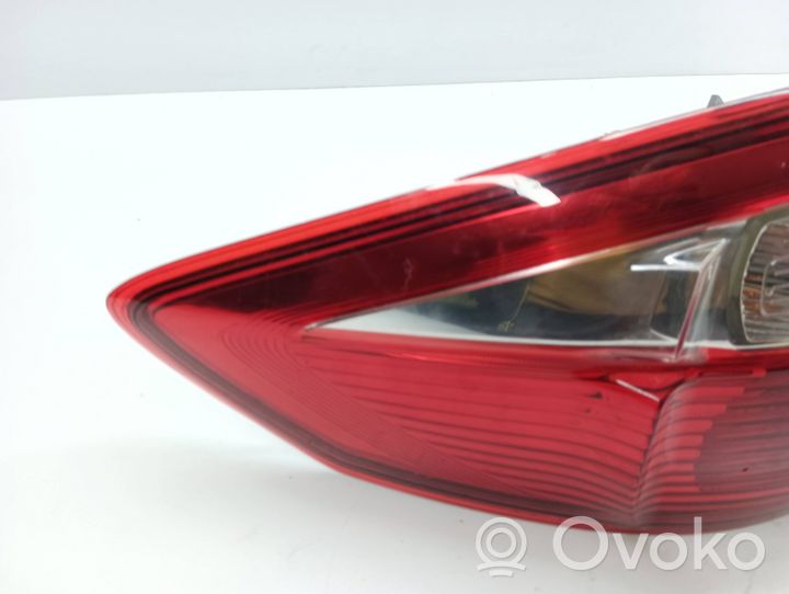 Ford Grand C-MAX Rear/tail lights 90008318