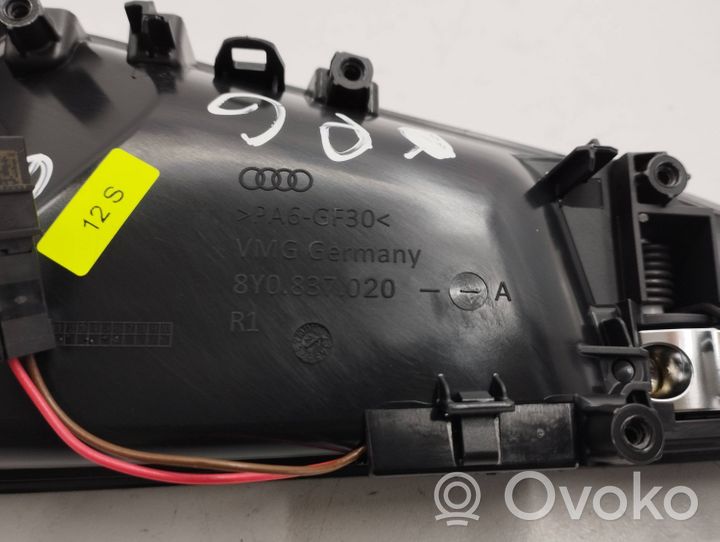 Audi A3 8Y Klamka wewnętrzna drzwi tylnych 8Y0837020