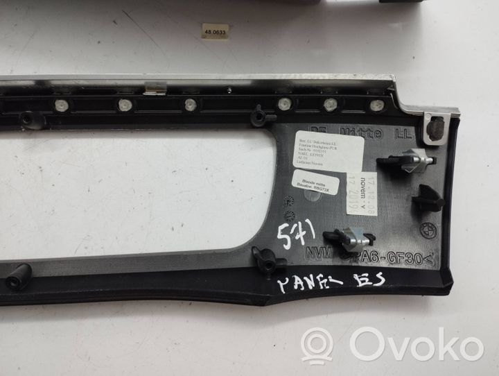 BMW 7 F01 F02 F03 F04 Barra di rivestimento della portiera anteriore 9115537