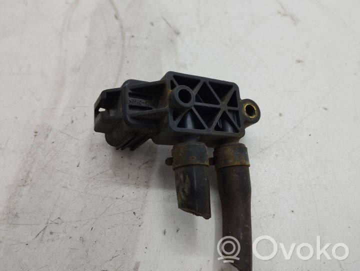 Ford Grand C-MAX Exhaust gas pressure sensor AV615L200AA