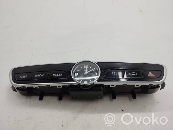 Mercedes-Benz E W213 Orologio A2138272000