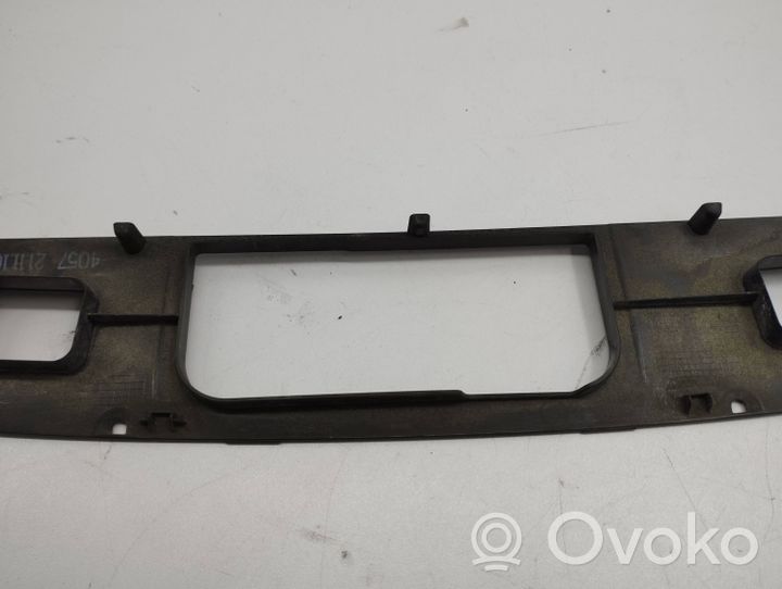 Mercedes-Benz E W213 Rivestimento portellone A2137500000