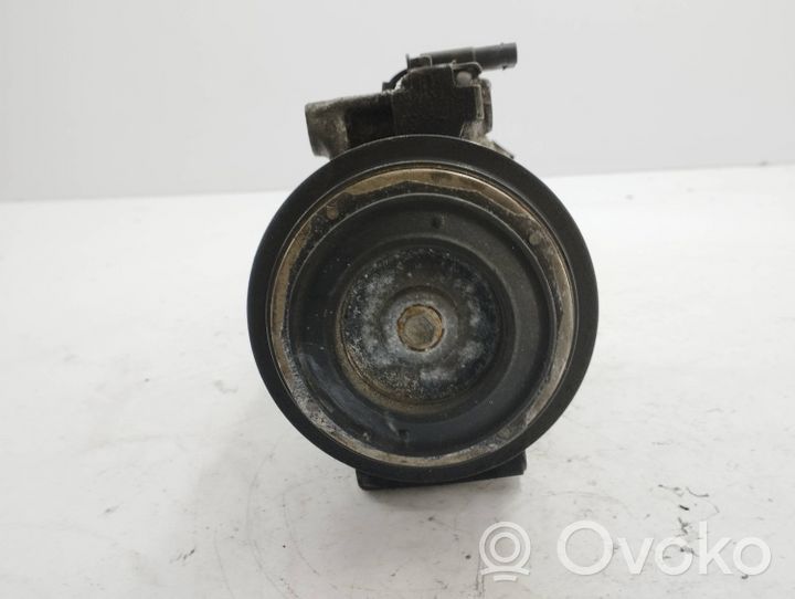 Mercedes-Benz E W213 Compressore aria condizionata (A/C) (pompa) A0008301301