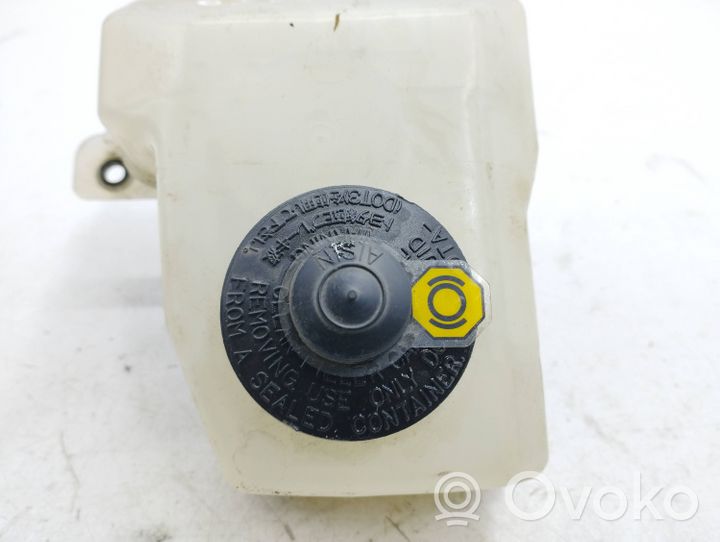 Toyota Prius (XW20) Brake fluid reservoir 132311-40120