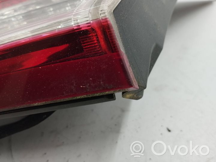 Honda Civic IX Lampy tylnej klapy bagażnika 