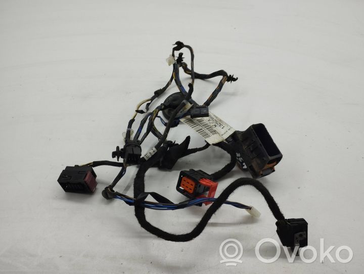 Opel Corsa D Faisceau de câblage de porte avant 13252895