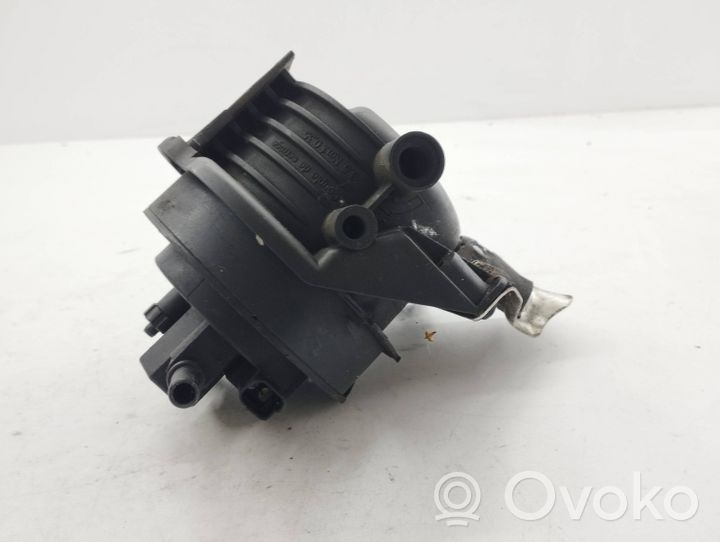 Ford Kuga I Filtre à carburant 9645928180