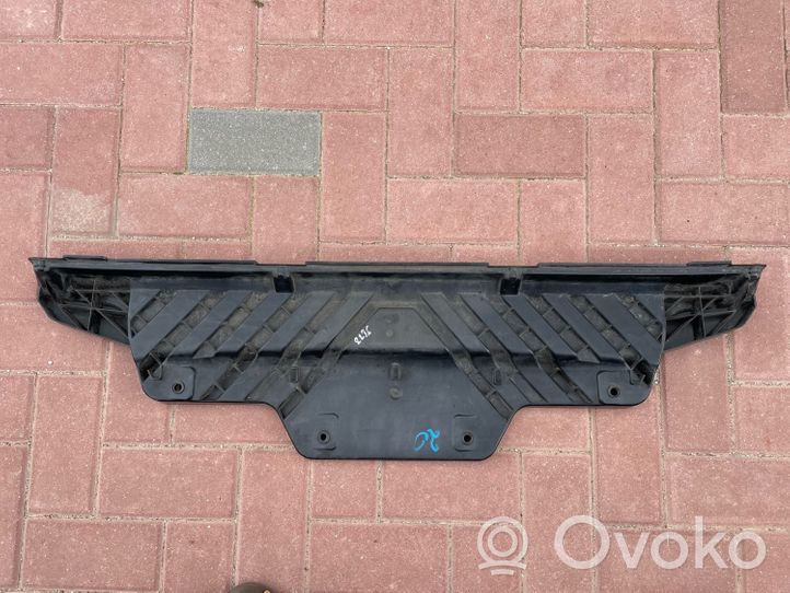 Audi Q7 4M Center/middle under tray cover 4M0807329
