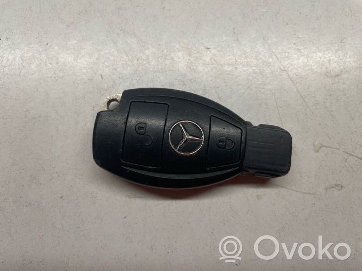 Mercedes-Benz Sprinter W906 Užvedimo raktas (raktelis)/ kortelė 