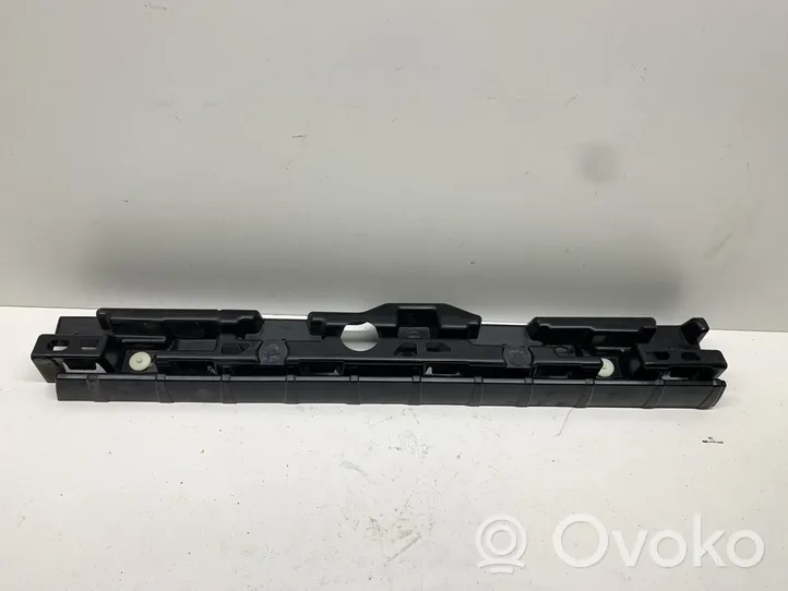 BMW 5 G30 G31 Sill supporting ledge 7387346