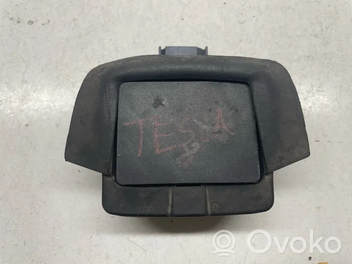 Tesla Model S Sensore radar Distronic 0203300327