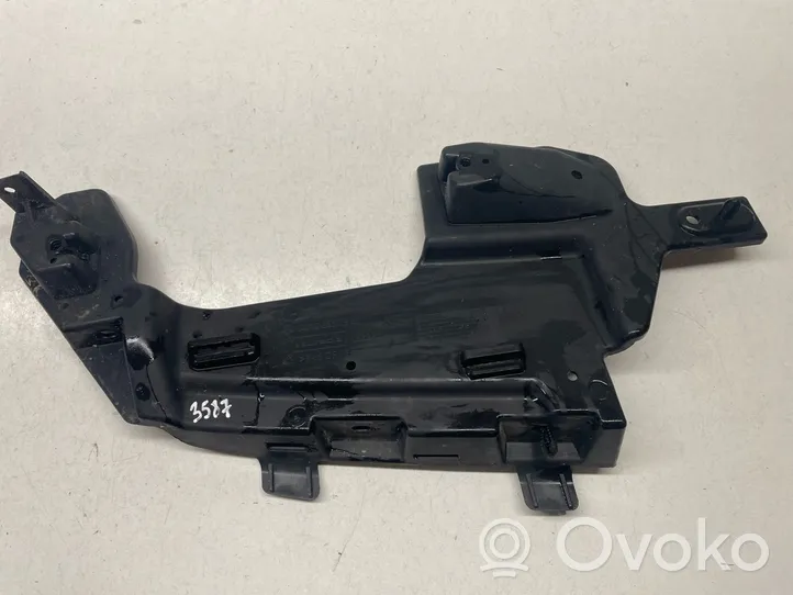 Mercedes-Benz S W222 Staffa/supporto di montaggio della marmitta 2228851865